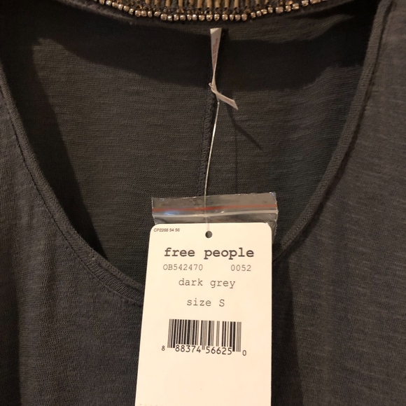 Free People Graphic Tee sz S NWT - Picture 3 of 3
